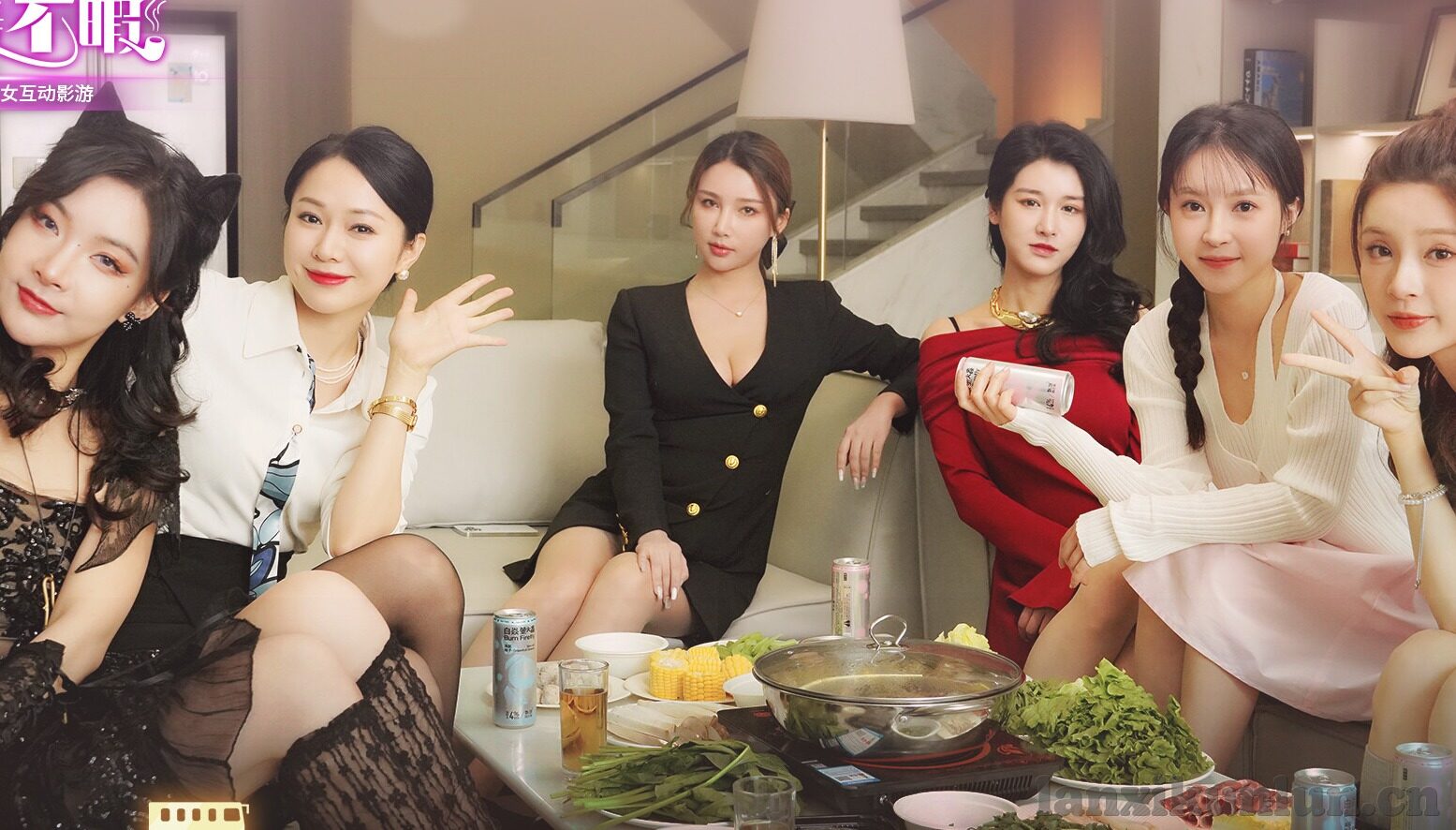 人妻互换精品一区二区-人妻互换，一区二区的情感交织与伦理探讨